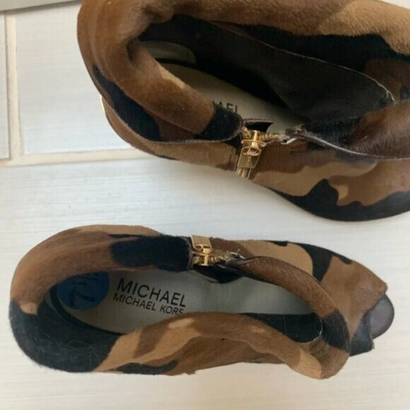Michael Kors Kendra Calf-Hair Bootie Heels Camo Print 7.5 - Picture 12 of 14